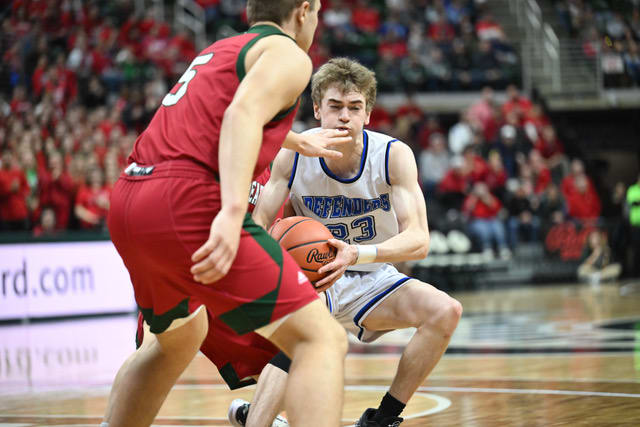 Sacred Heart vs Tri-Unity Christian MHSAA Division 4 title game -- Scott Hasse22